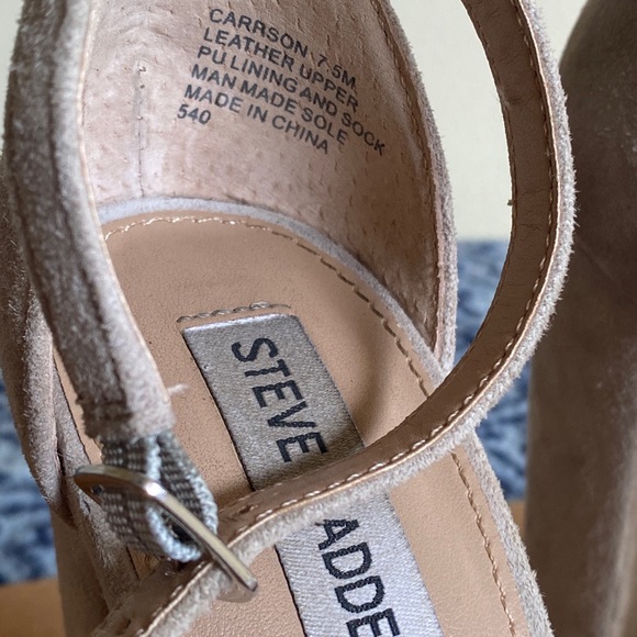 Steve Madden 7.5 cool beige heels - Picture 5 of 5